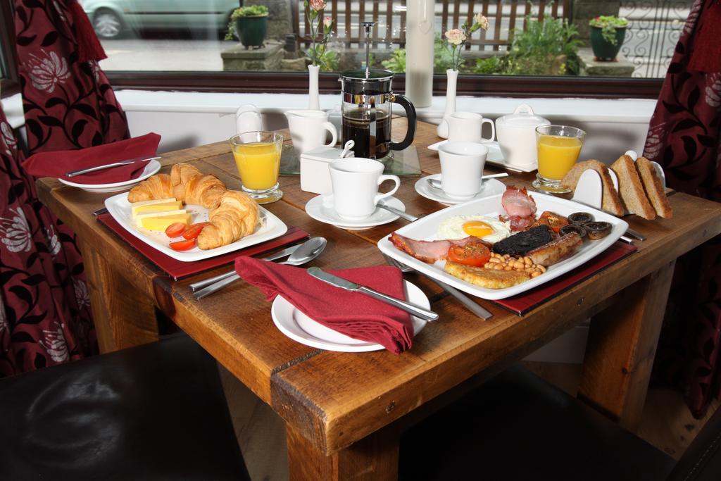 The Cables Bed and Breakfast Matlock  Esterno foto