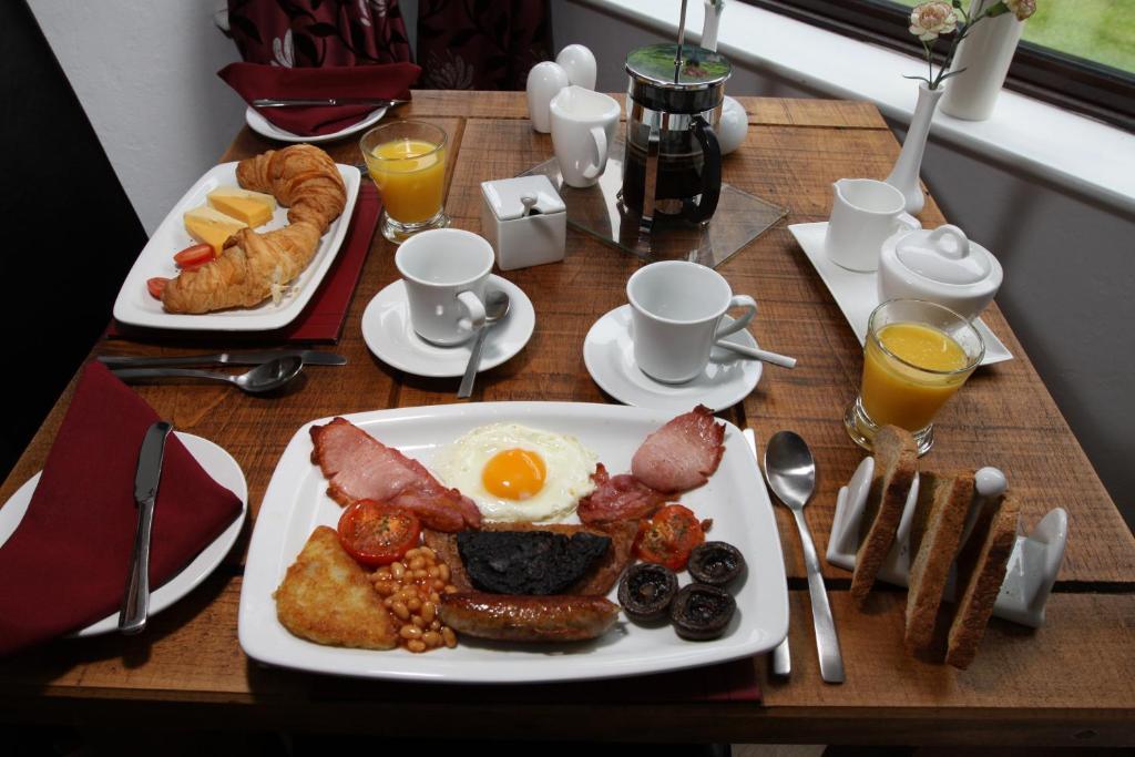 The Cables Bed and Breakfast Matlock  Esterno foto